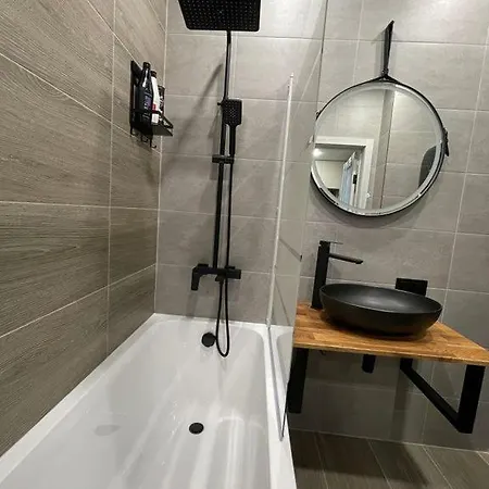 Fenji Rouvar Apartment Keszthely